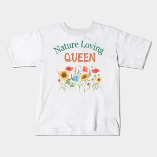 'Nature Loving Queen' Poppies and Sunflowers Tee, gardening lover hobby Kids T-Shirt